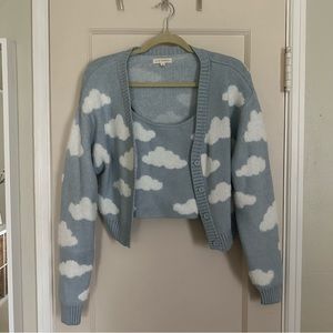 LA Hearts from PacSun fuzzy cloud cardigan and tank top set 💙🤍☁️